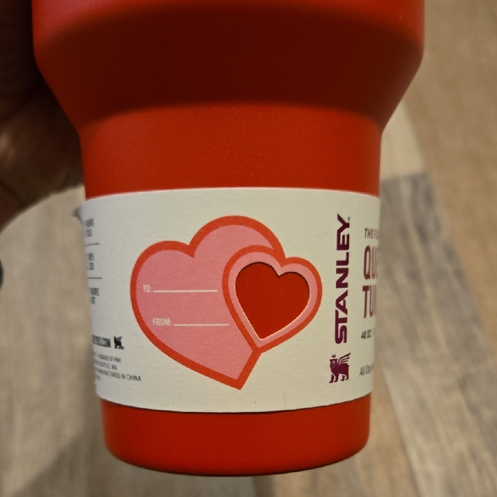 Stanley Ruby Hearts Flowstate Quencher Tumbler - Picture 5 of 11